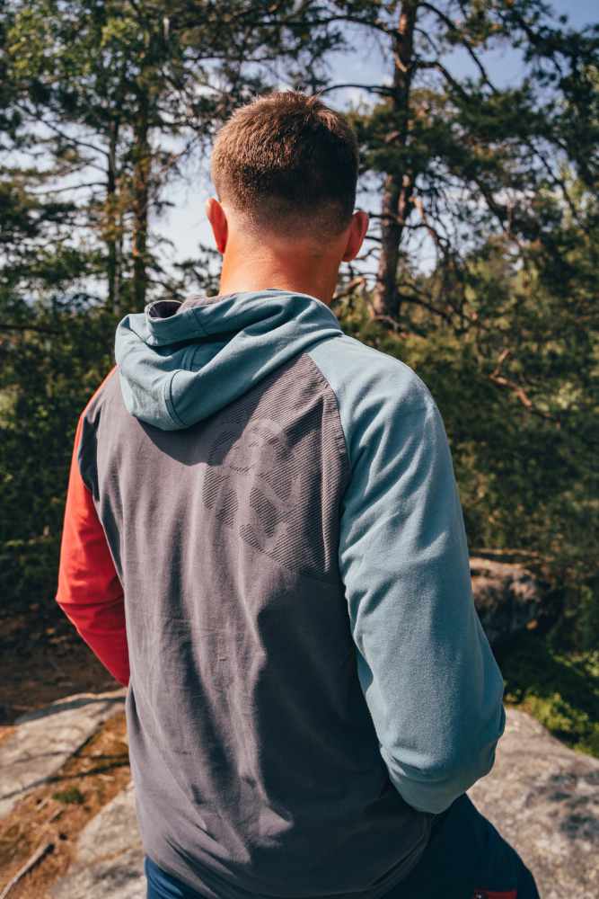 Mikina RAFIKI Traverse - příjemný kousek | Lezec-shop.cz